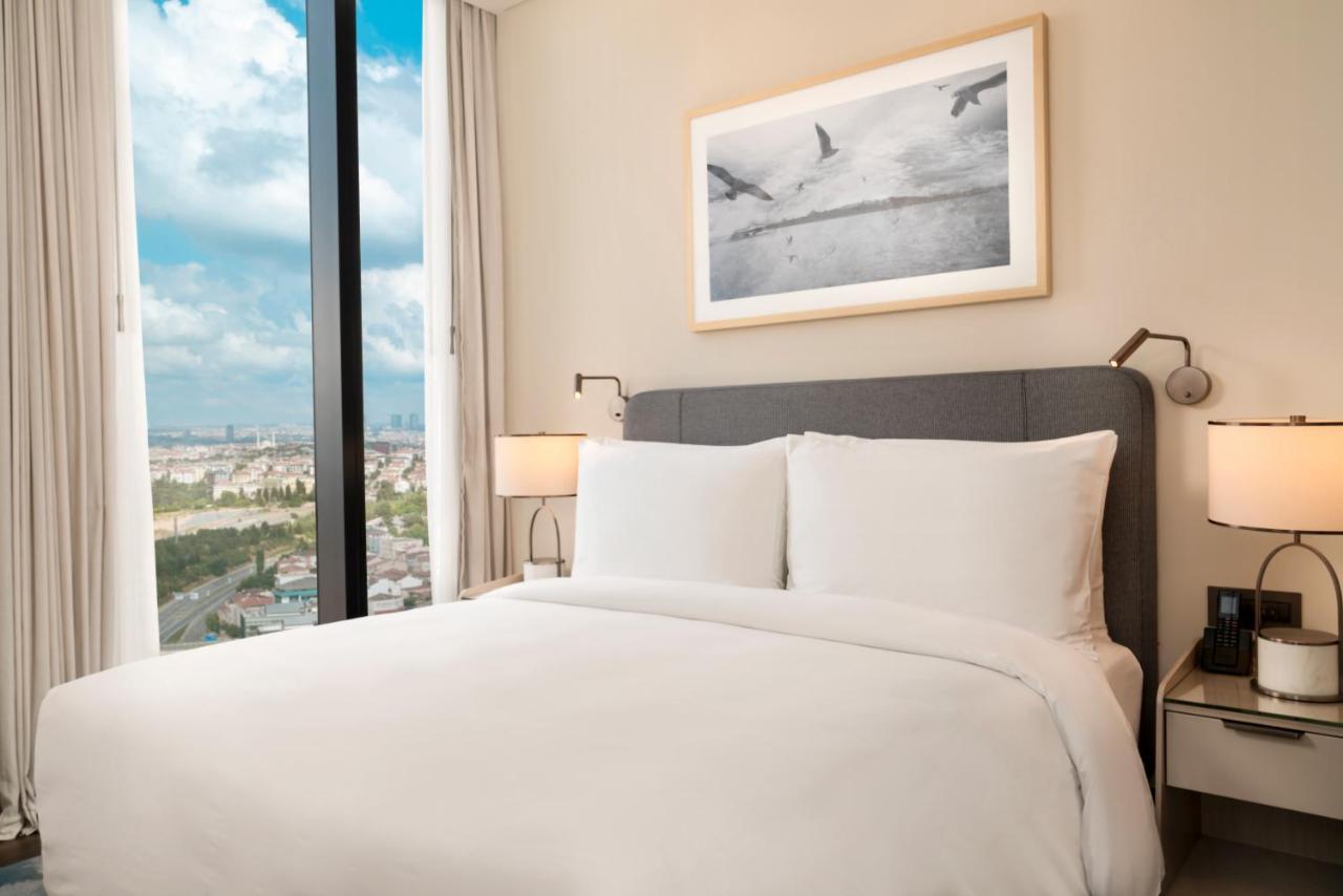 Hotel Address Estambul Exterior foto A bedroom at the hotel