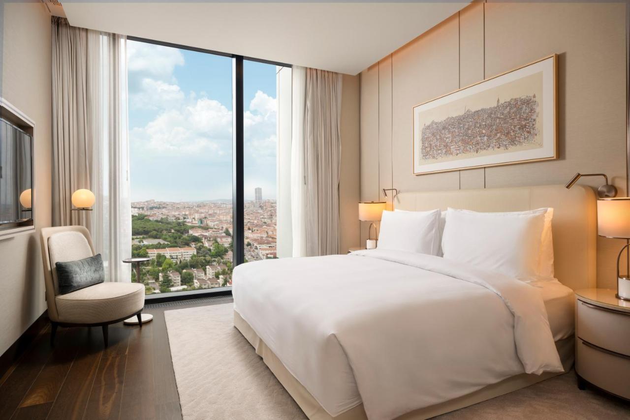 Hotel Address Estambul Exterior foto A bedroom at the hotel