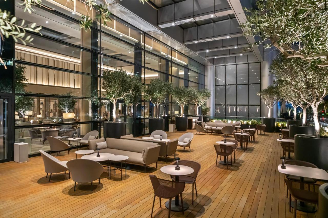 Hotel Address Estambul Exterior foto The lounge at the airport